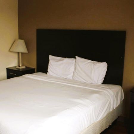 Oyo Hotel Tulsa Ok, I-44 Buitenkant foto